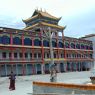 The Chinese style temple at the top of the monastery.