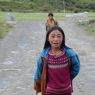 A young Tibetan girl on the outskirts of Kandze.