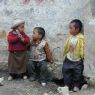 Children in the village of sPyi pa, in Kong po