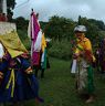 Nubchham of Kisibi perform infront of lhakhang