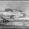 South face of Potala and outer Zhöl pillar. Copyright Pitt Rivers Museum, University of Oxford 1998.285.76.1