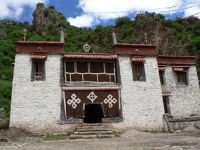 The single building that comprises Chilpu (spyil phu) Monastery.